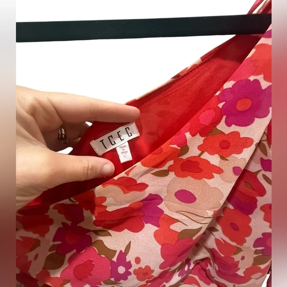 Floral One-Shoulder Dress size Large TCEC in excellent like-new condition